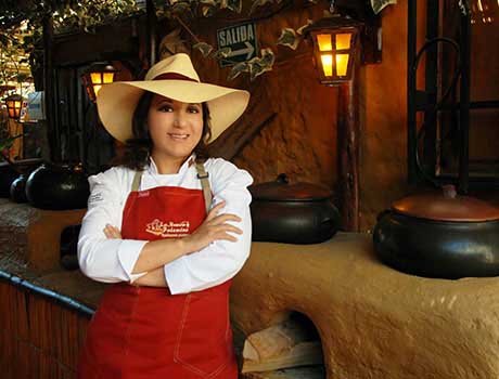 Mónica Huerta lleva los sabores de Arequipa a Italia con técnicas ancestrales y tradición