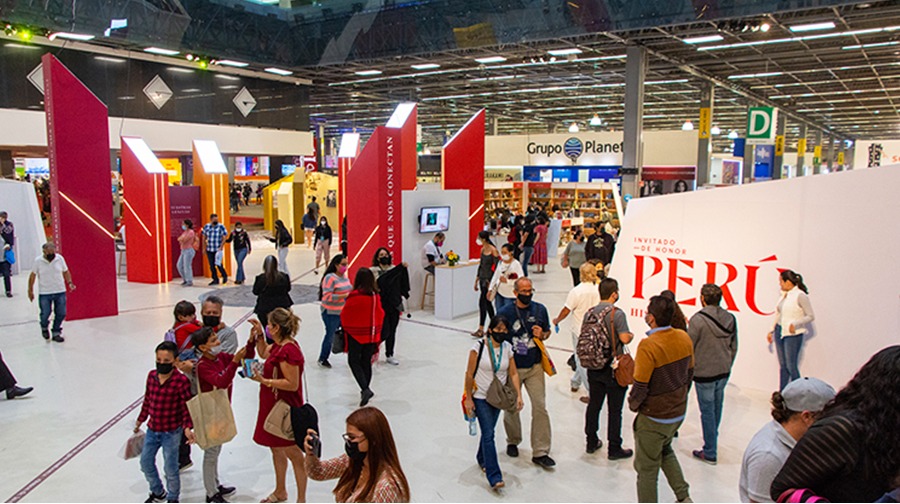 As Guest of Honor, Peru had a privileged location at the Guadalajara International Book Fair.