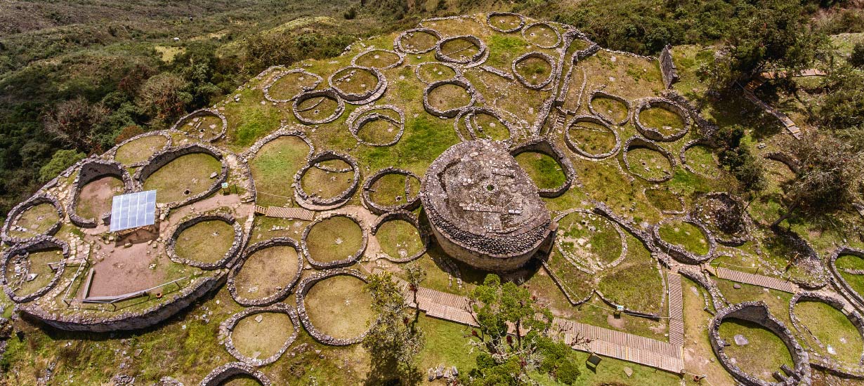 Fortaleza de Kuélap: Descubre la joya arquitectónica de Perú