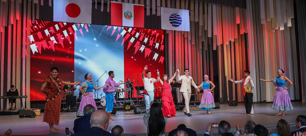 Danzas peruanas en Expo Osaka-Kansai 2025