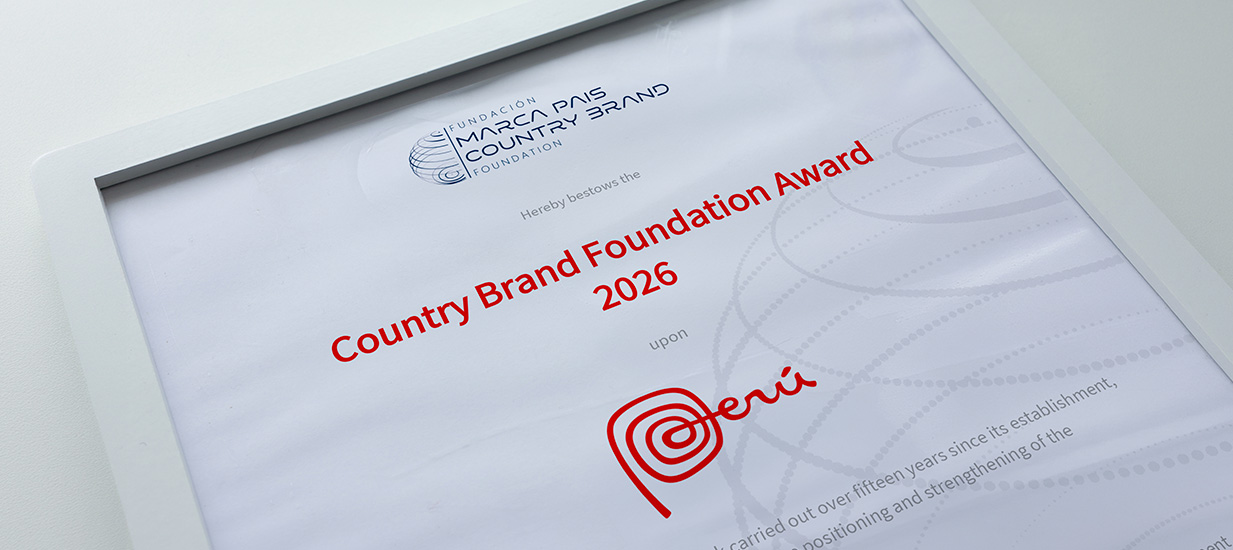 Diploma al Premio Country Brand Foundation a la Marca Perú