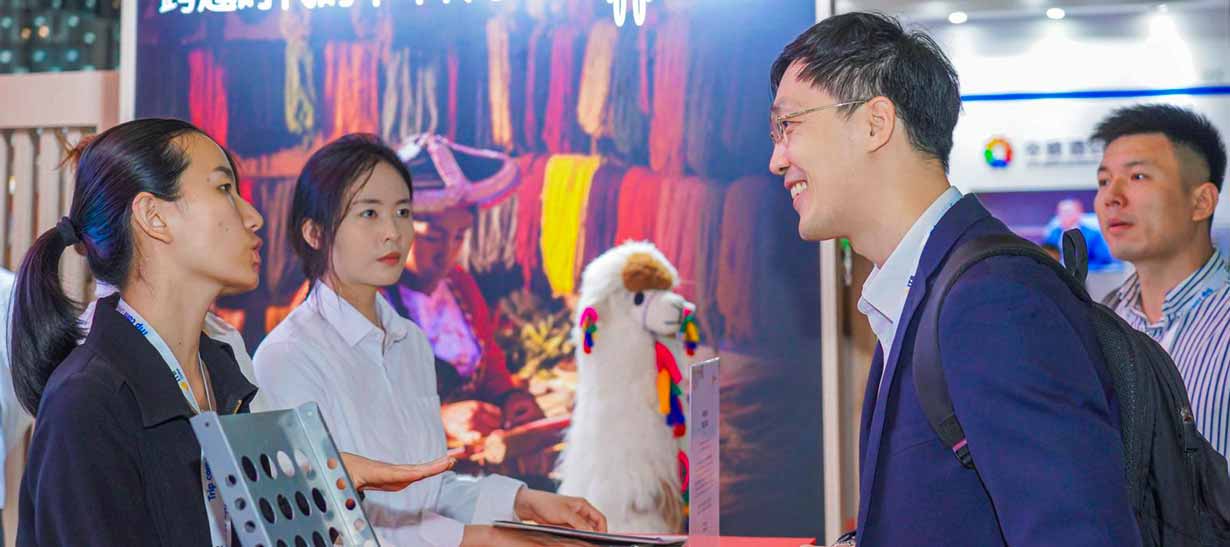 Peruvian tourist destinations shine in China