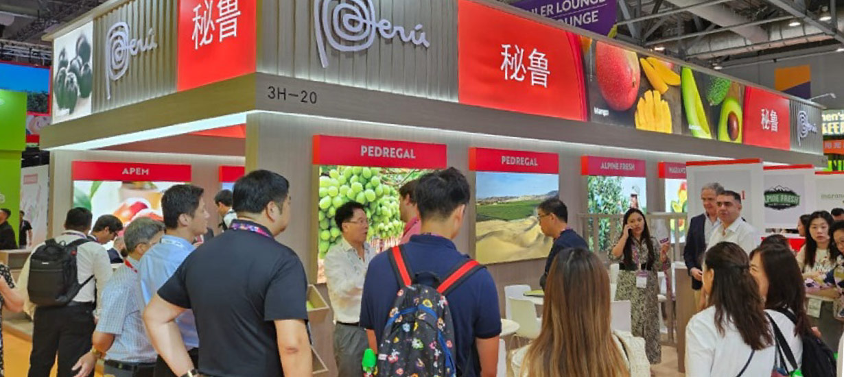 Peruvian agroexporters shine at Asia Fruit Logistica