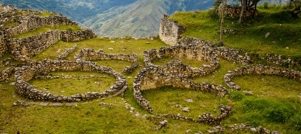 Fortaleza de Kuélap: Descubre la joya arquitectónica de Perú