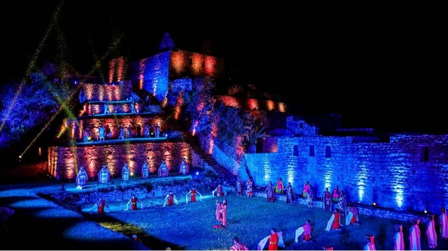 The ceremony took place in the Inca sanctuary itself and boasted an array of artistic talent.