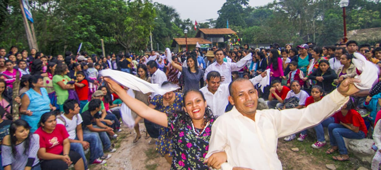 Pandilla Moyobambina durante la fiesta de San Juan